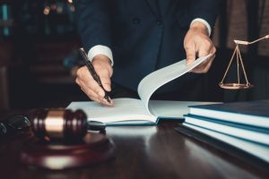 وکیل مجتبی عطایی وکیل پایه یک در مشهد فرامرز عباسی